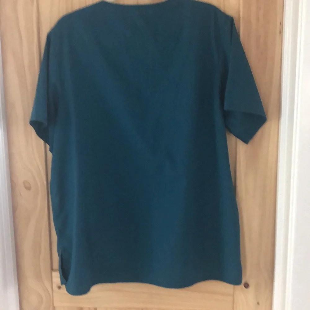 Scrub Top DNH - Picture 3 of 3